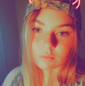 Meet your Posher, Savannah